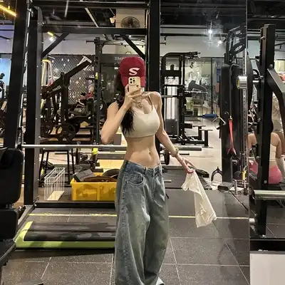 杨涵云